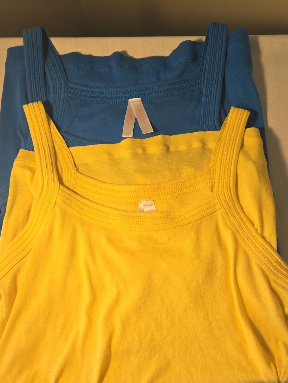 Arizona Jean Company Blue & Yellow Tank Top Set